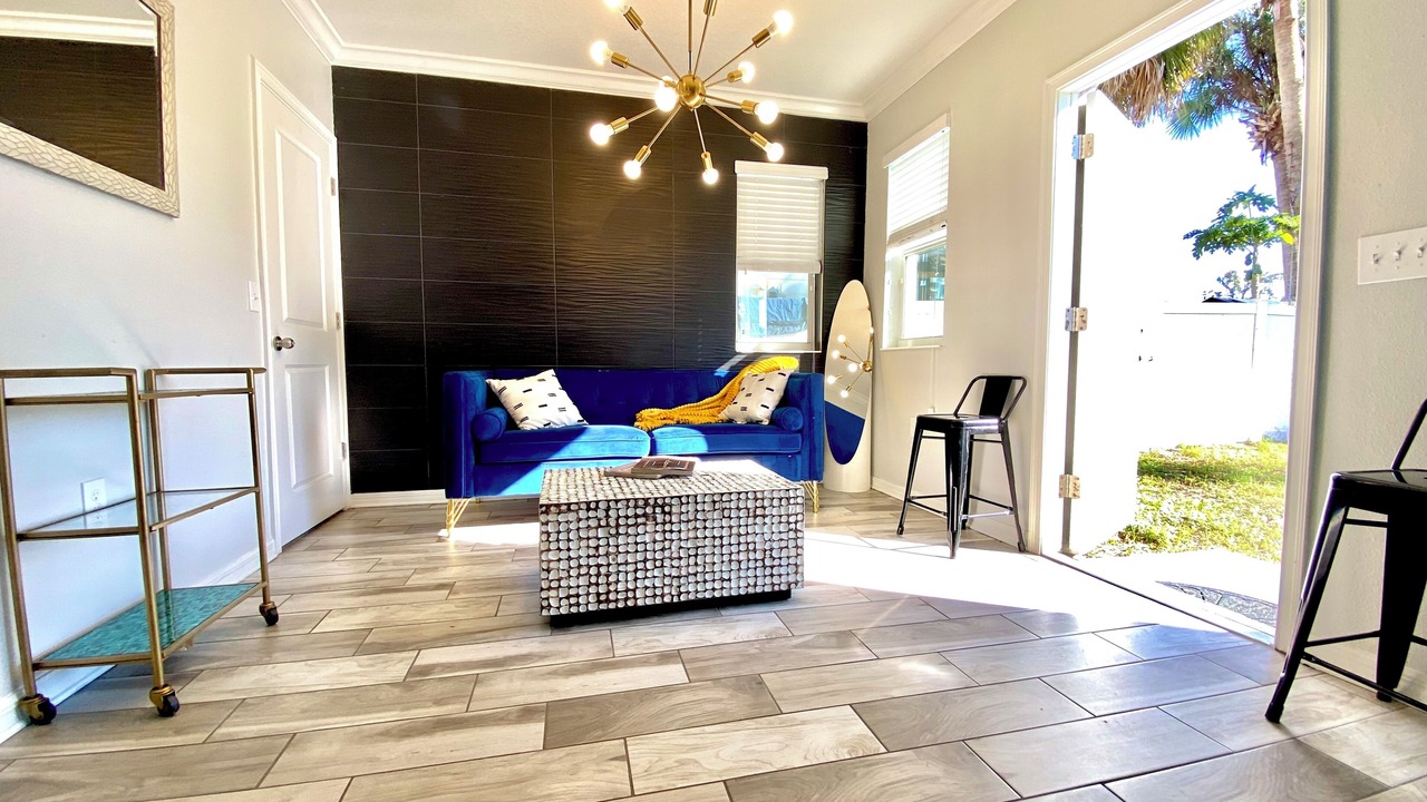 Photo of Livingroom in East Tampa