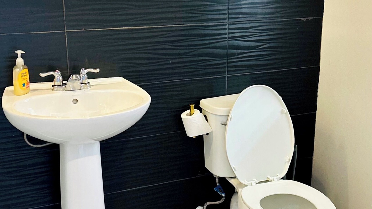 Photo of Bathroom in East Tampa