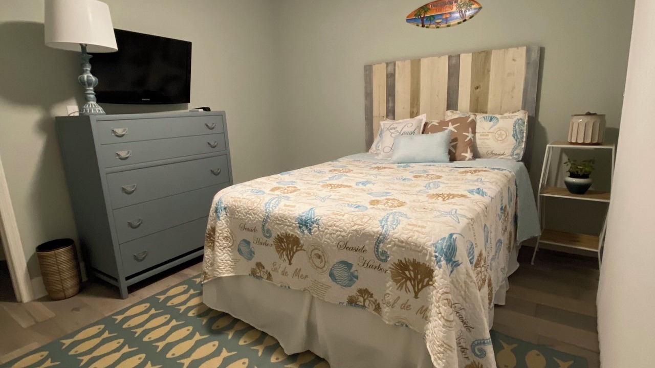 Photo of Bedroom in Indialantic