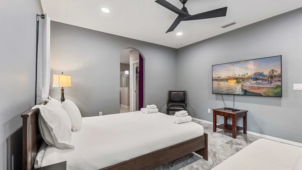Photo of Bedroom in Buena Ventura Lakes
