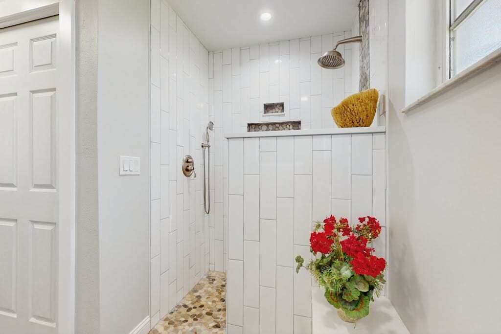 Photo of Bathroom in Englewood East
