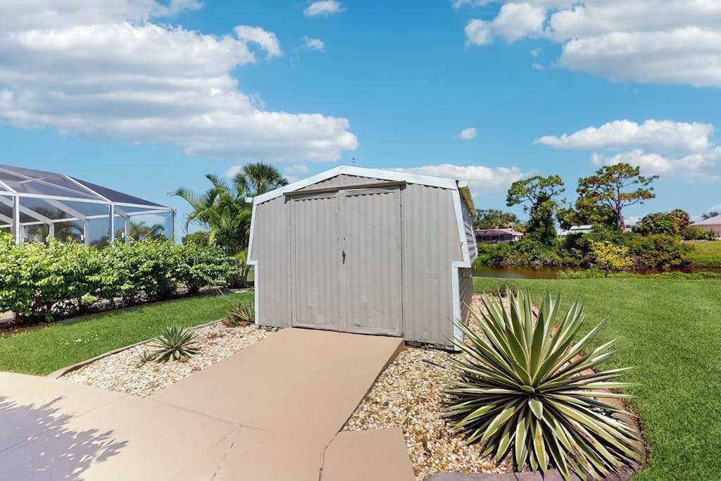 Photo of Outdoor in Englewood East