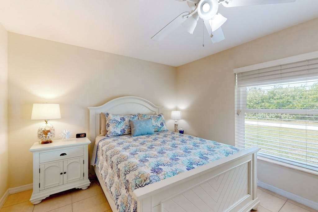 Photo of Bedroom in Englewood East