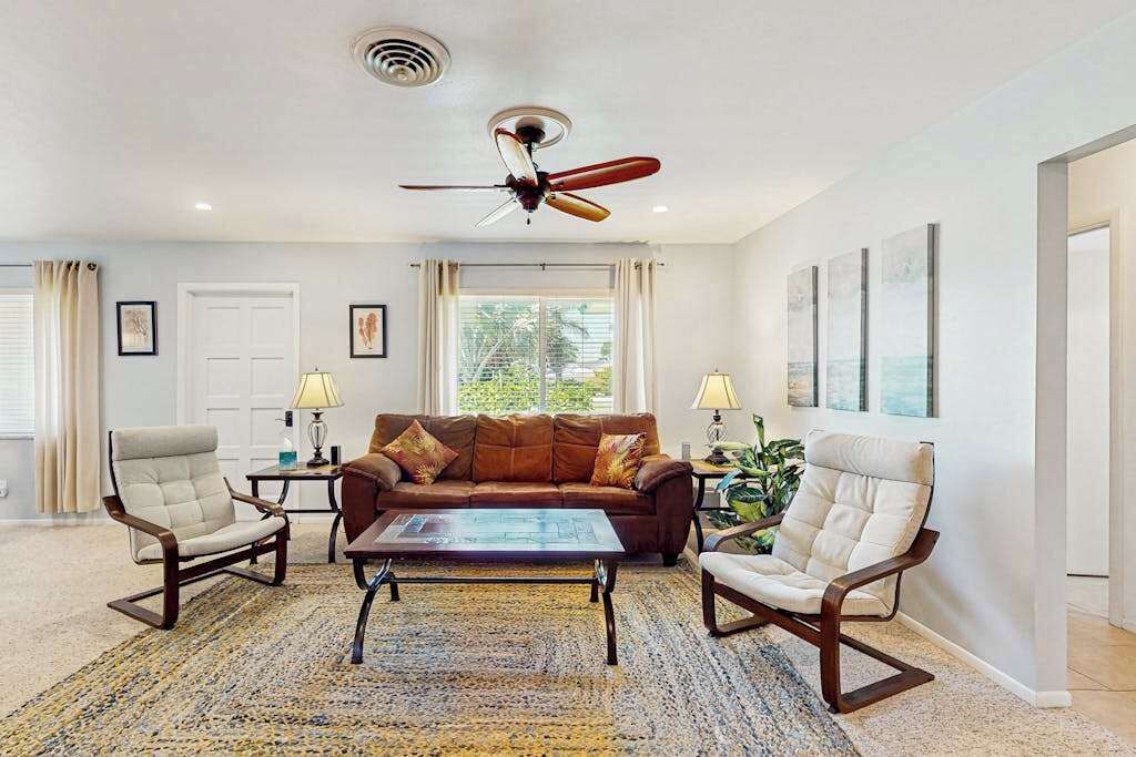 Photo of Livingroom in Englewood South
