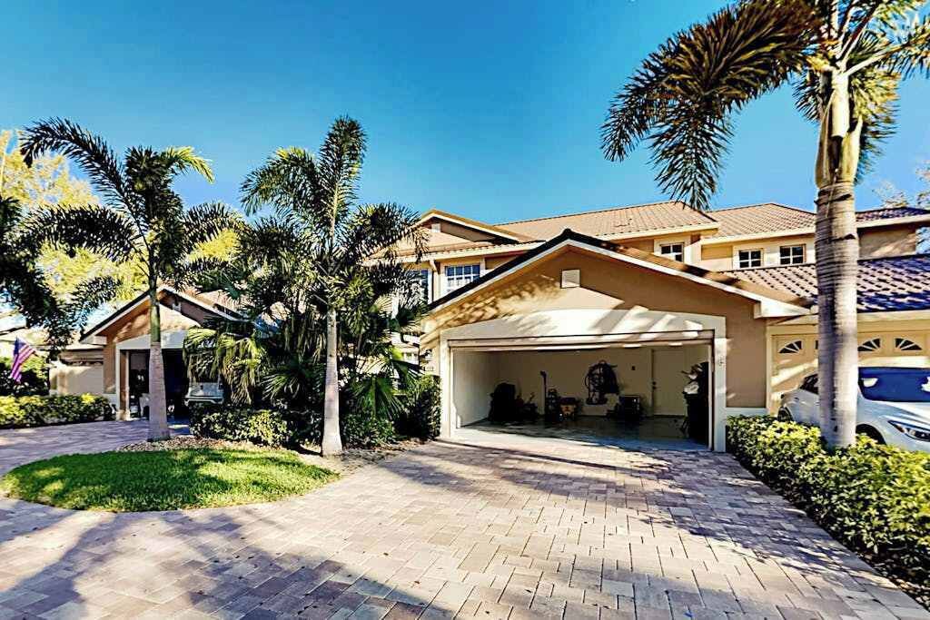 Photo of Outdoor in Cypress Lake