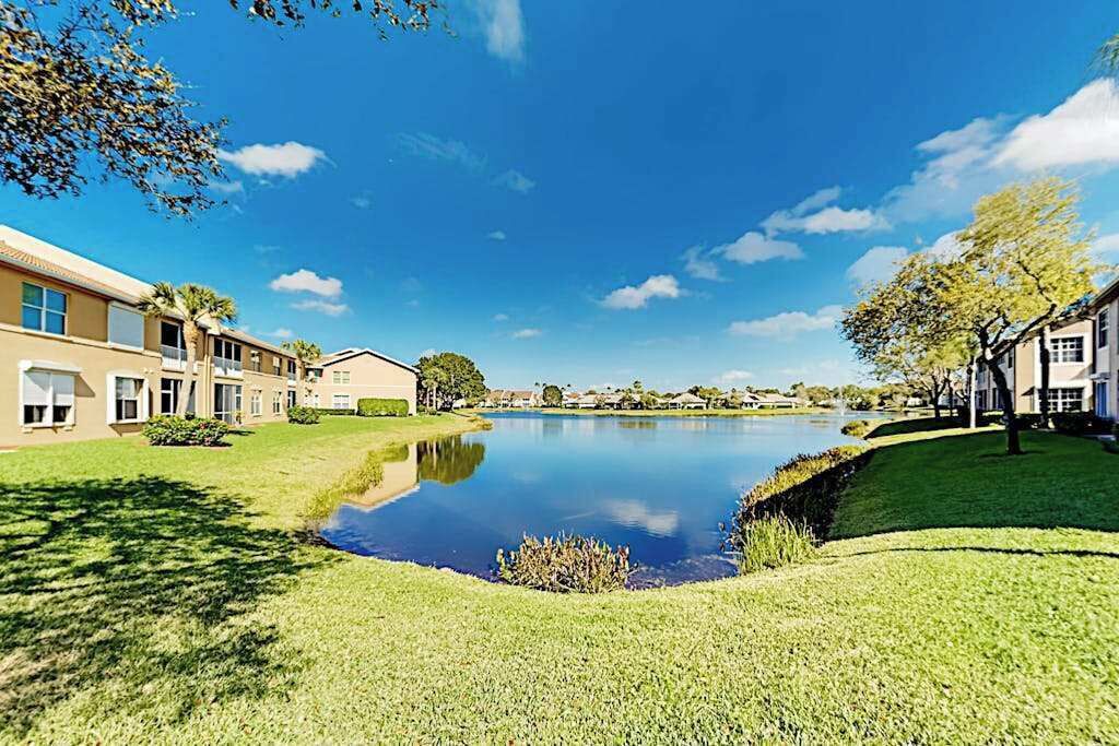 Photo of Outdoor in Cypress Lake