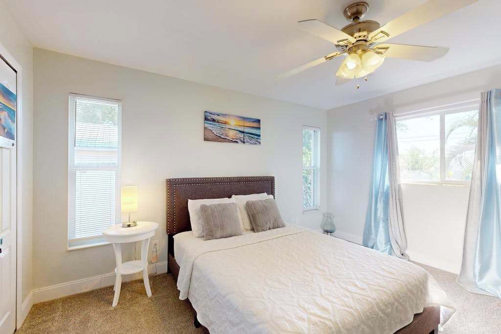 Photo of Bedroom in Diplomat