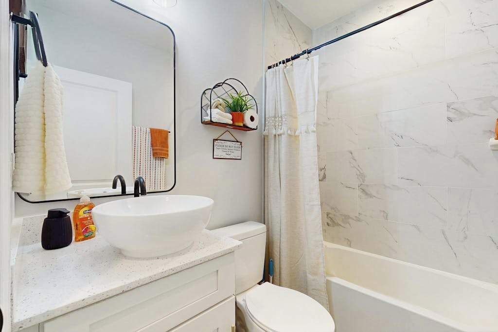Photo of Bathroom in Englewood East