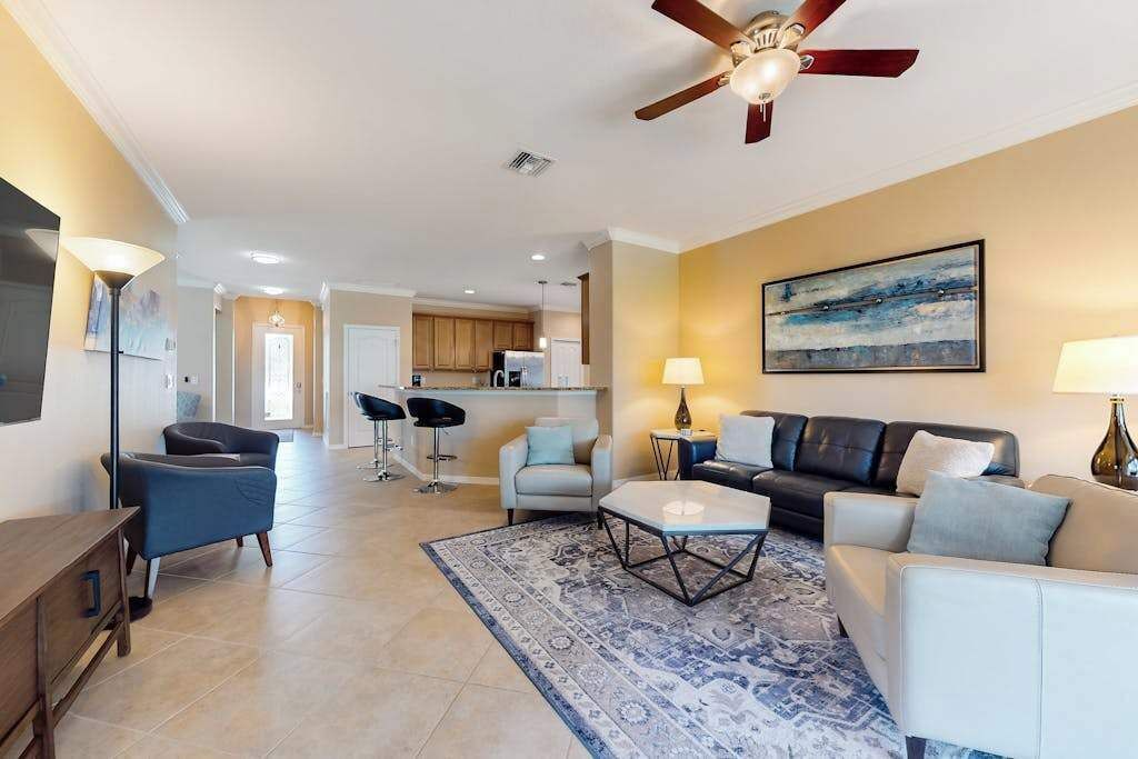 Photo of Livingroom in Estero