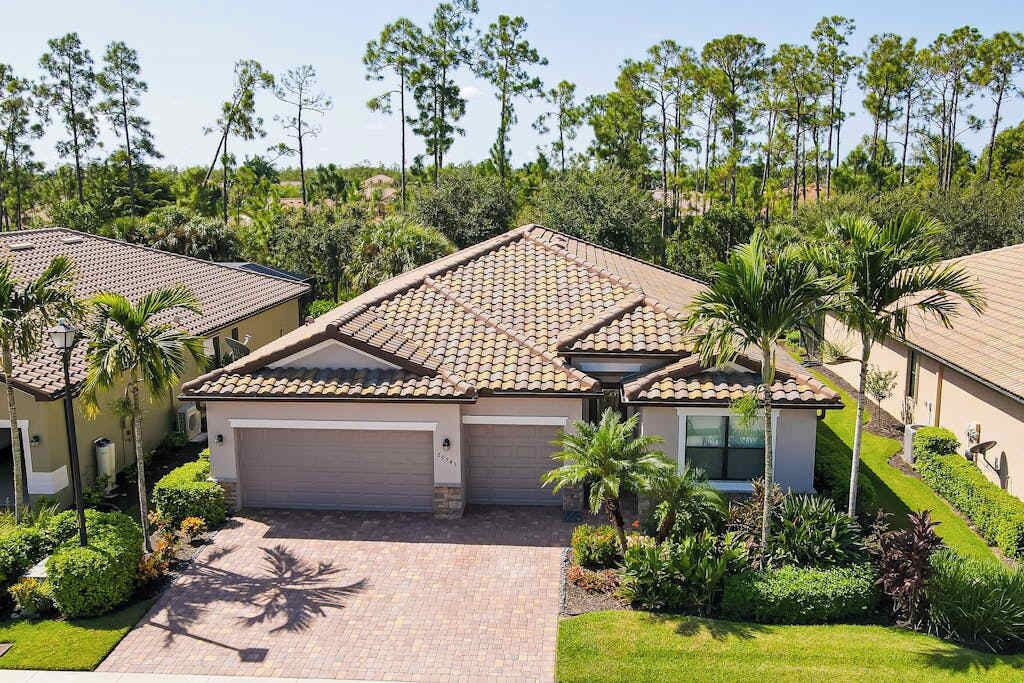 Photo of Outdoor in Estero