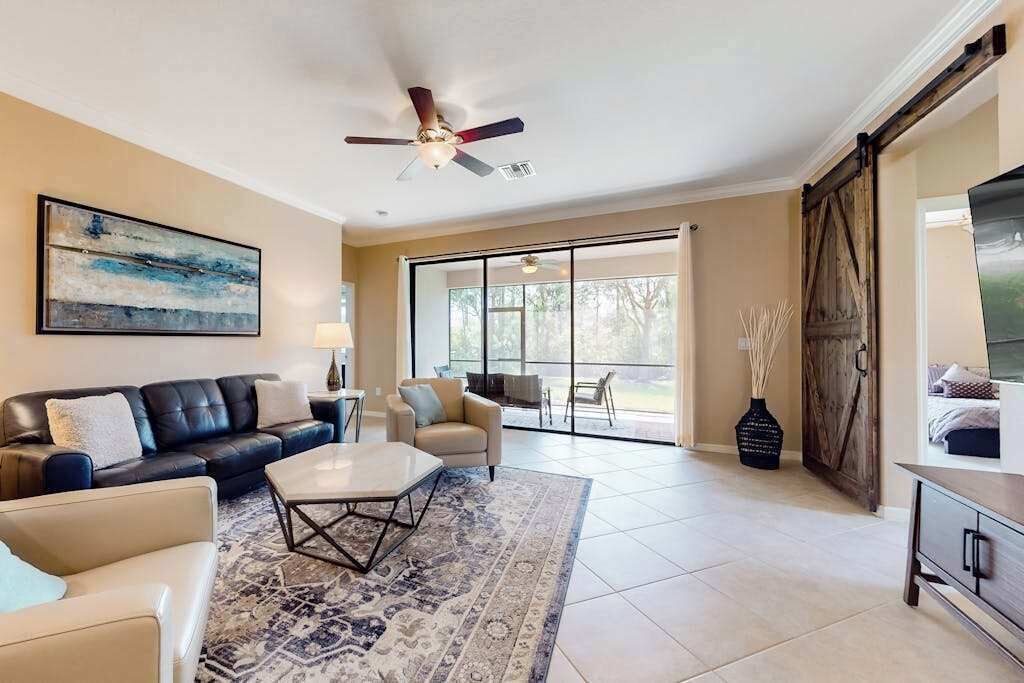 Photo of Livingroom in Estero