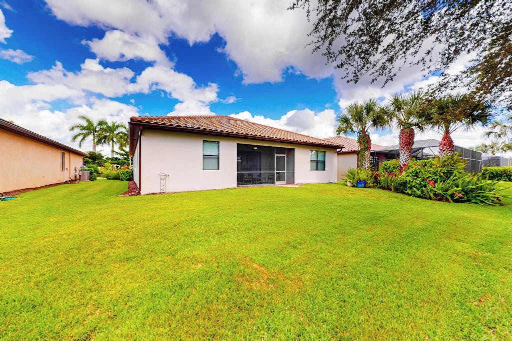 Photo of Outdoor in Estero