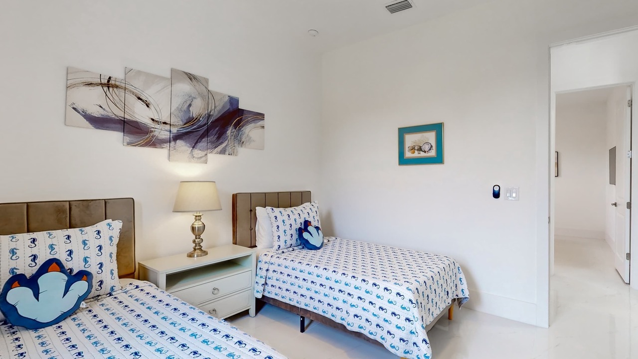 Photo of Bedroom in Diplomat
