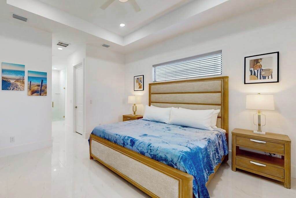 Photo of Bedroom in Diplomat
