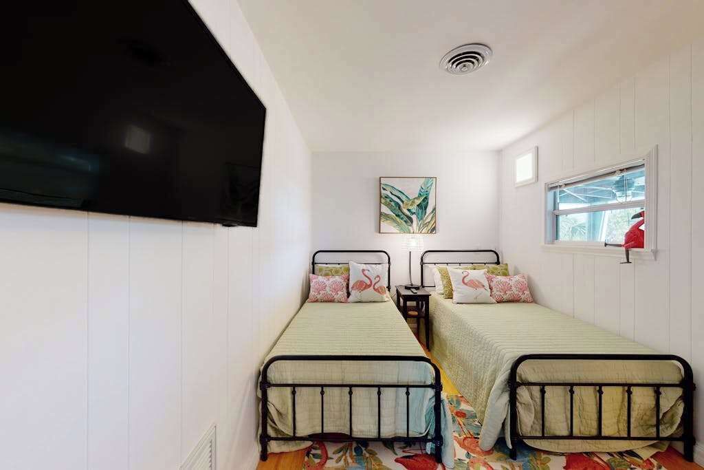 Photo of Bedroom in Palm Island