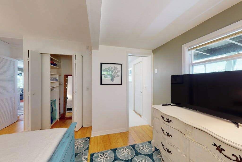 Photo of Bedroom in Palm Island