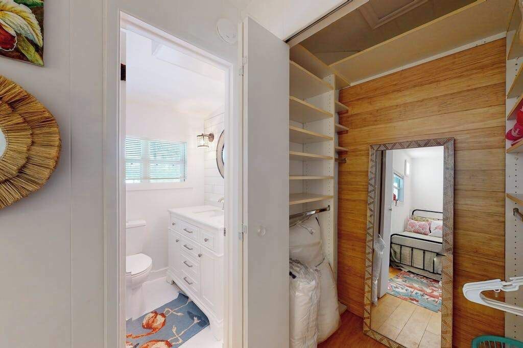 Photo of Bathroom in Palm Island