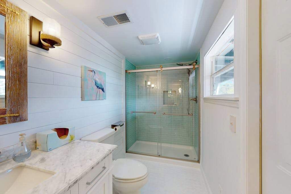 Photo of Bathroom in Palm Island