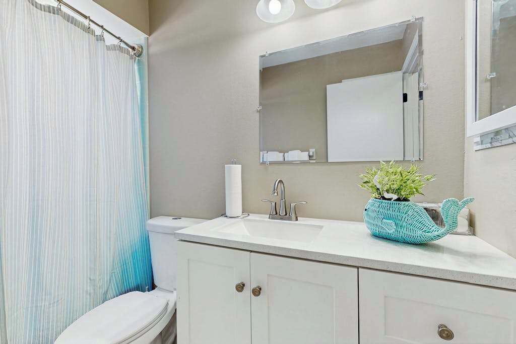 Photo of Bathroom in Englewood East
