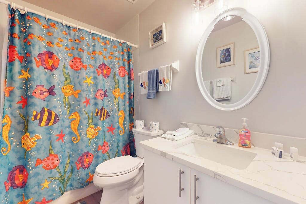 Photo of Bathroom in Vanderbilt Beach