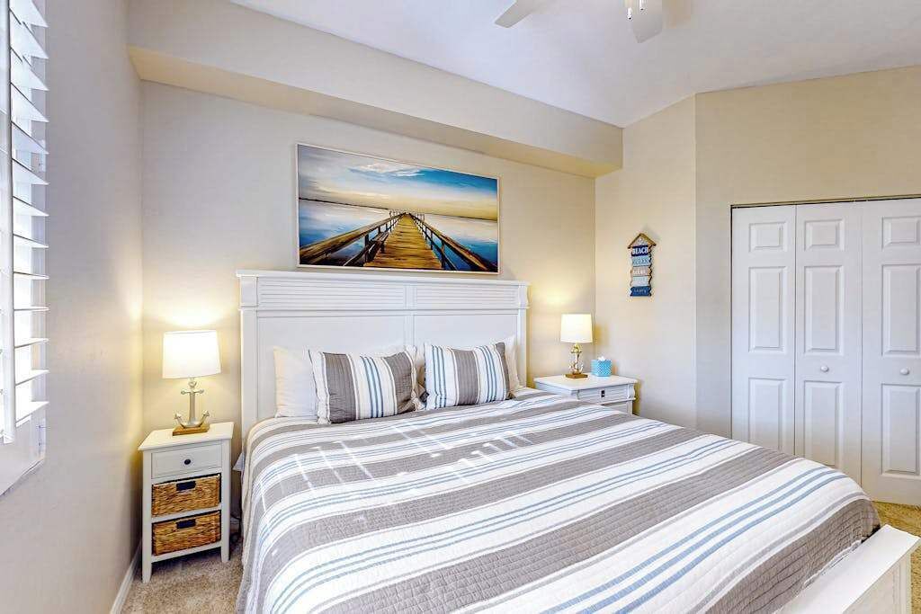 Photo of Bedroom in Vanderbilt Beach