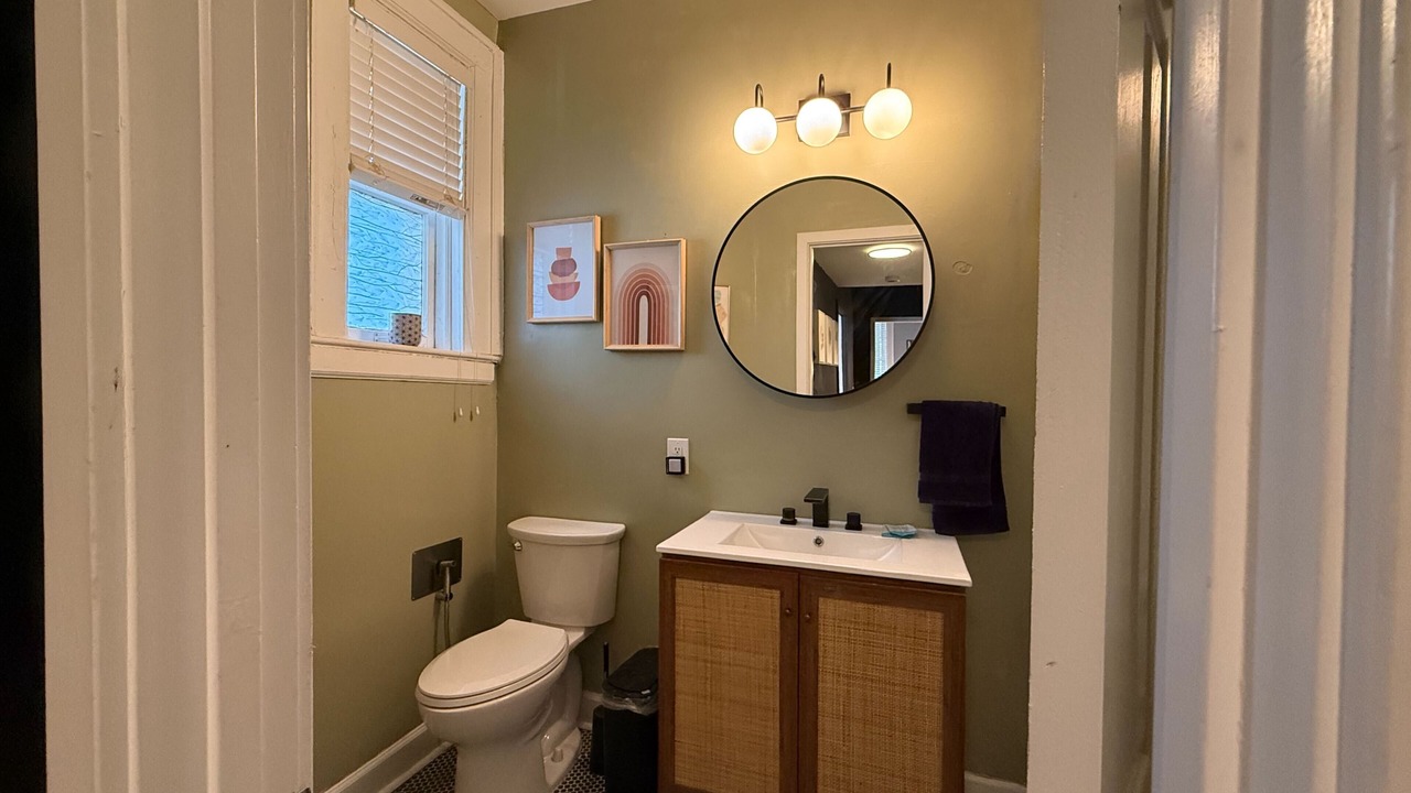Photo of Bathroom in Metropolitan