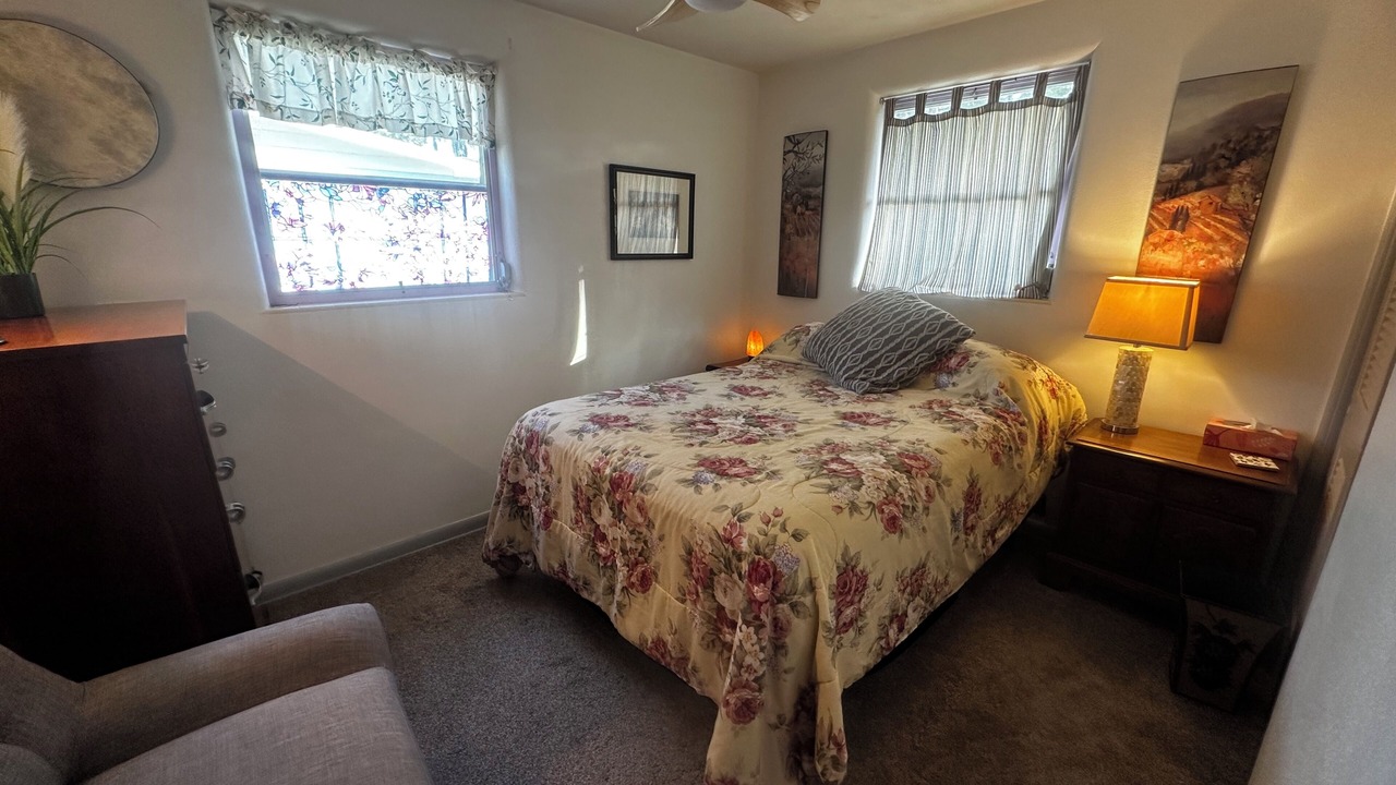 Photo of Bedroom in Edgewater