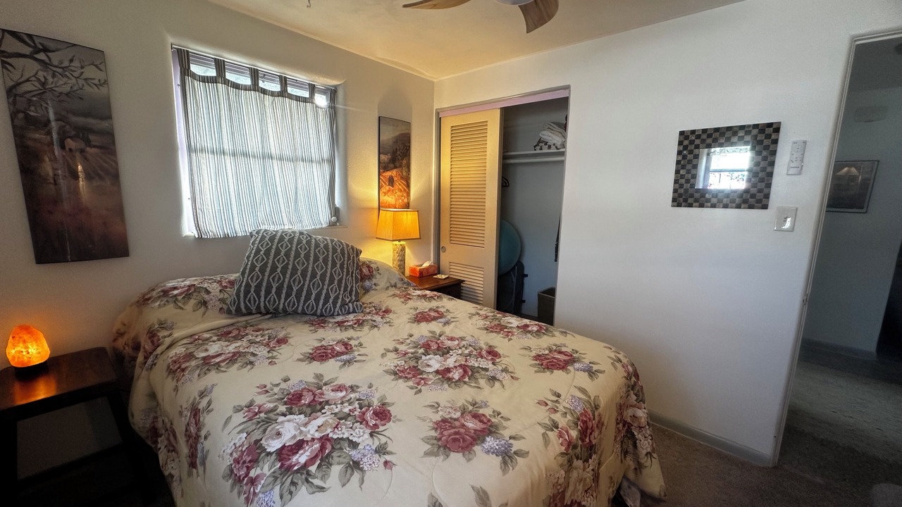 Photo of Bedroom in Edgewater