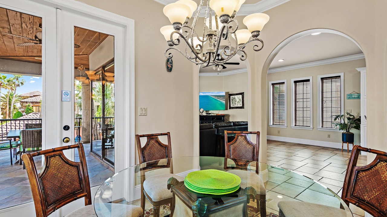 Photo of Livingroom in St. Tropez