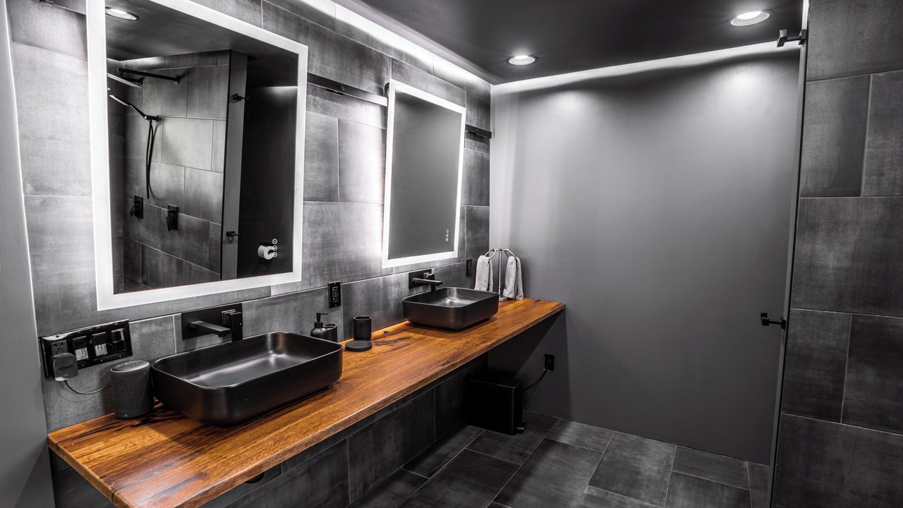 Photo of Bathroom in New Smyrna Beach