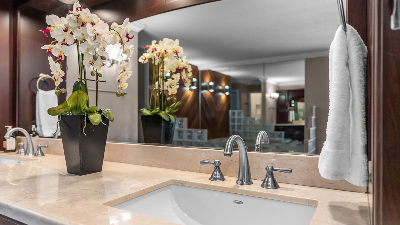 Photo of Bathroom in Fontainebleau