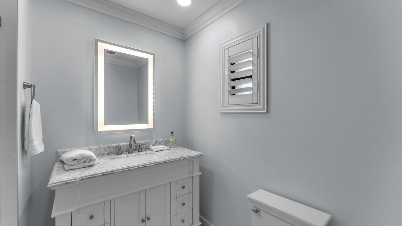 Photo of Bathroom in Fontainebleau