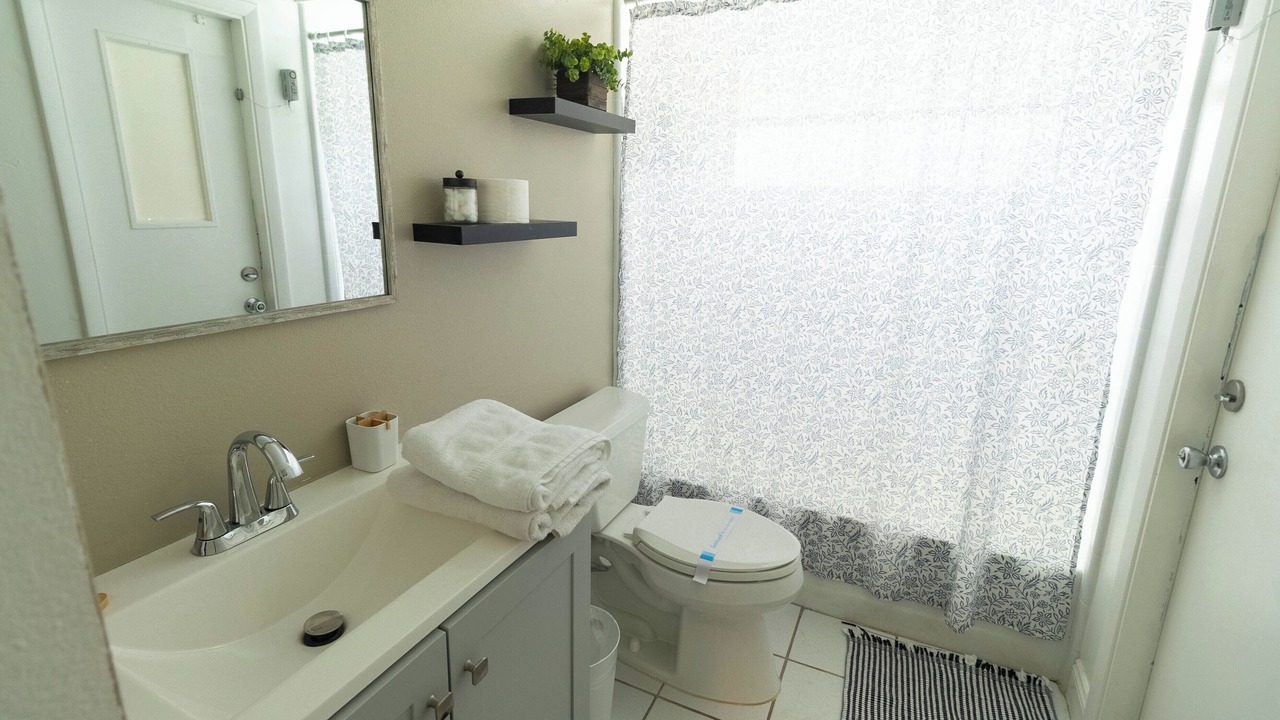 Photo of Bathroom in Indian Ridge
