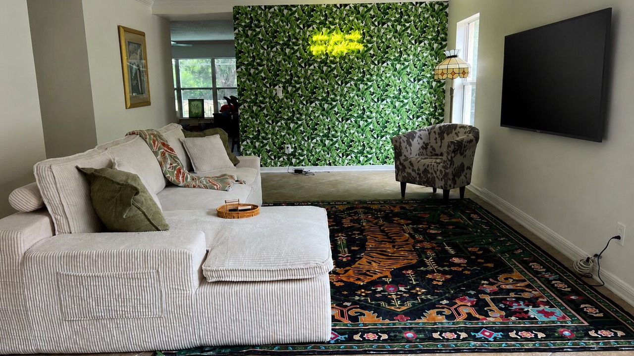 Photo of Livingroom in Four Corners