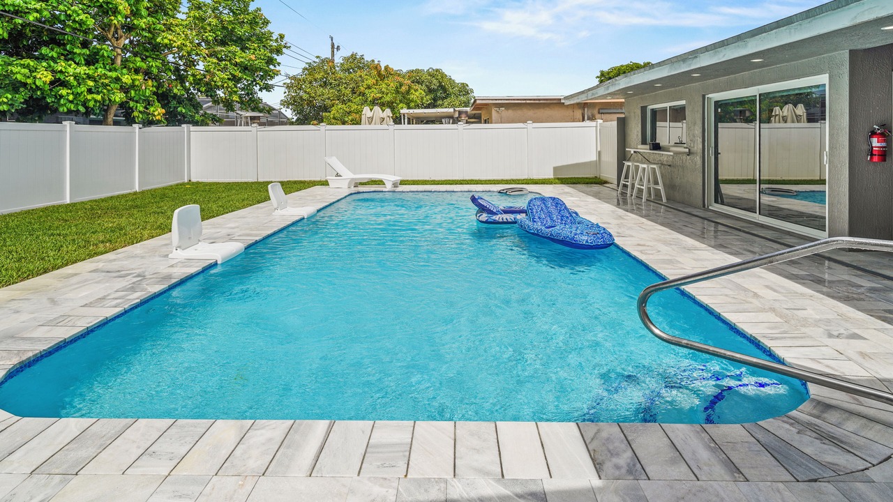 Photo of Outdoor in Miramar