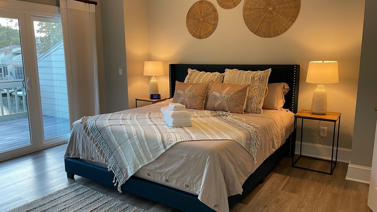 Photo of Bedroom in Palm Valley