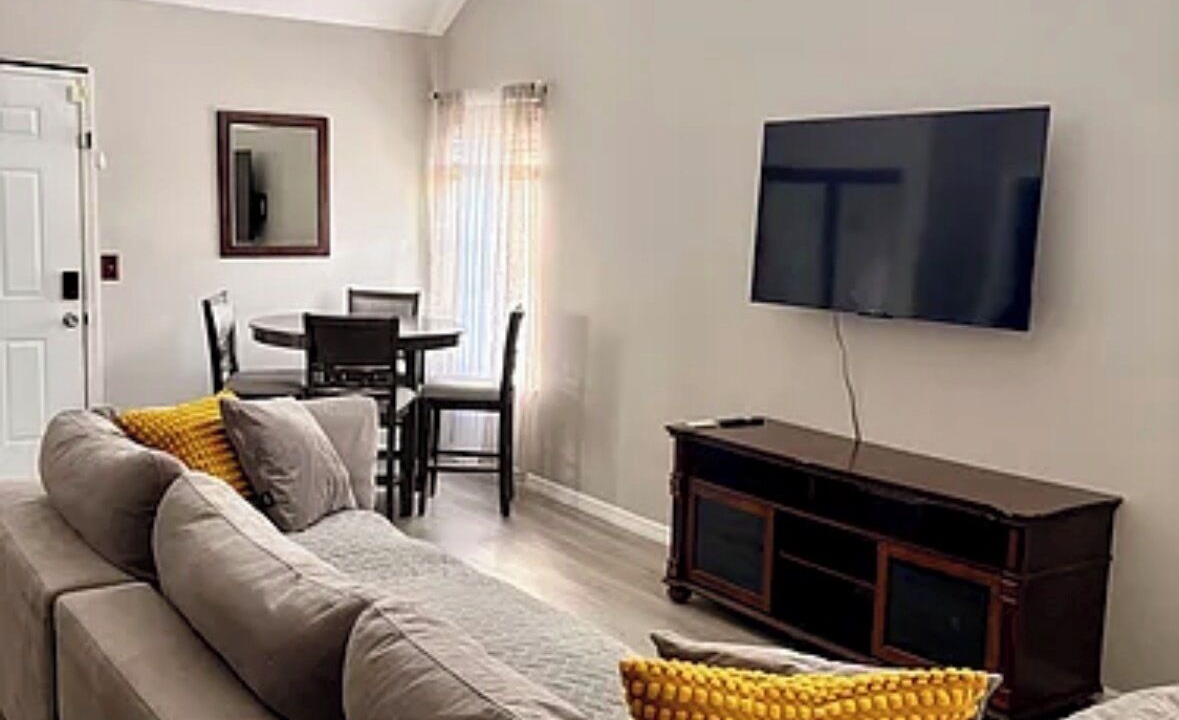 Photo of Livingroom in Lake Magdalene