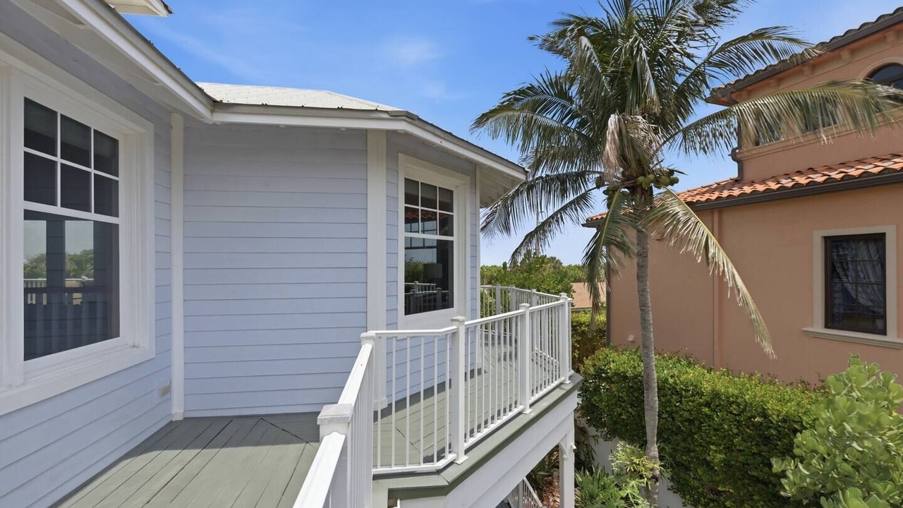 Photo of Outdoor in Juno Beach