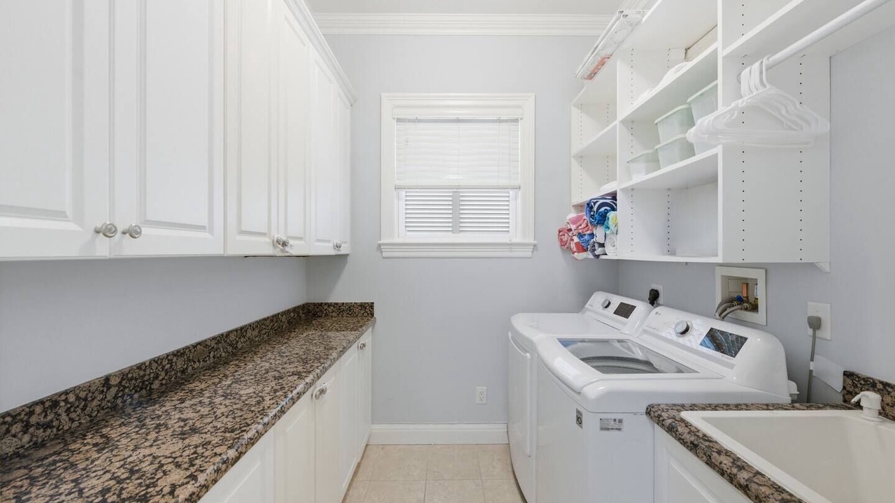 Photo of Bathroom in Juno Beach