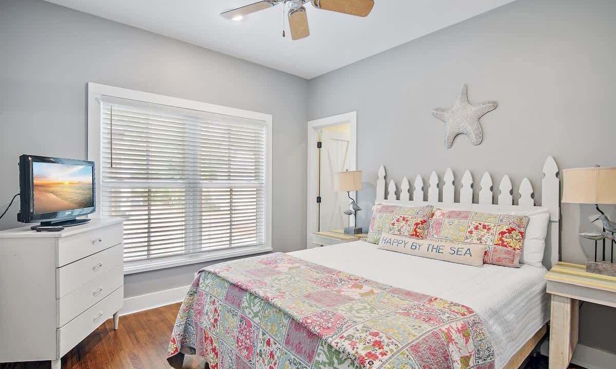 Photo of Bedroom in Seacrest
