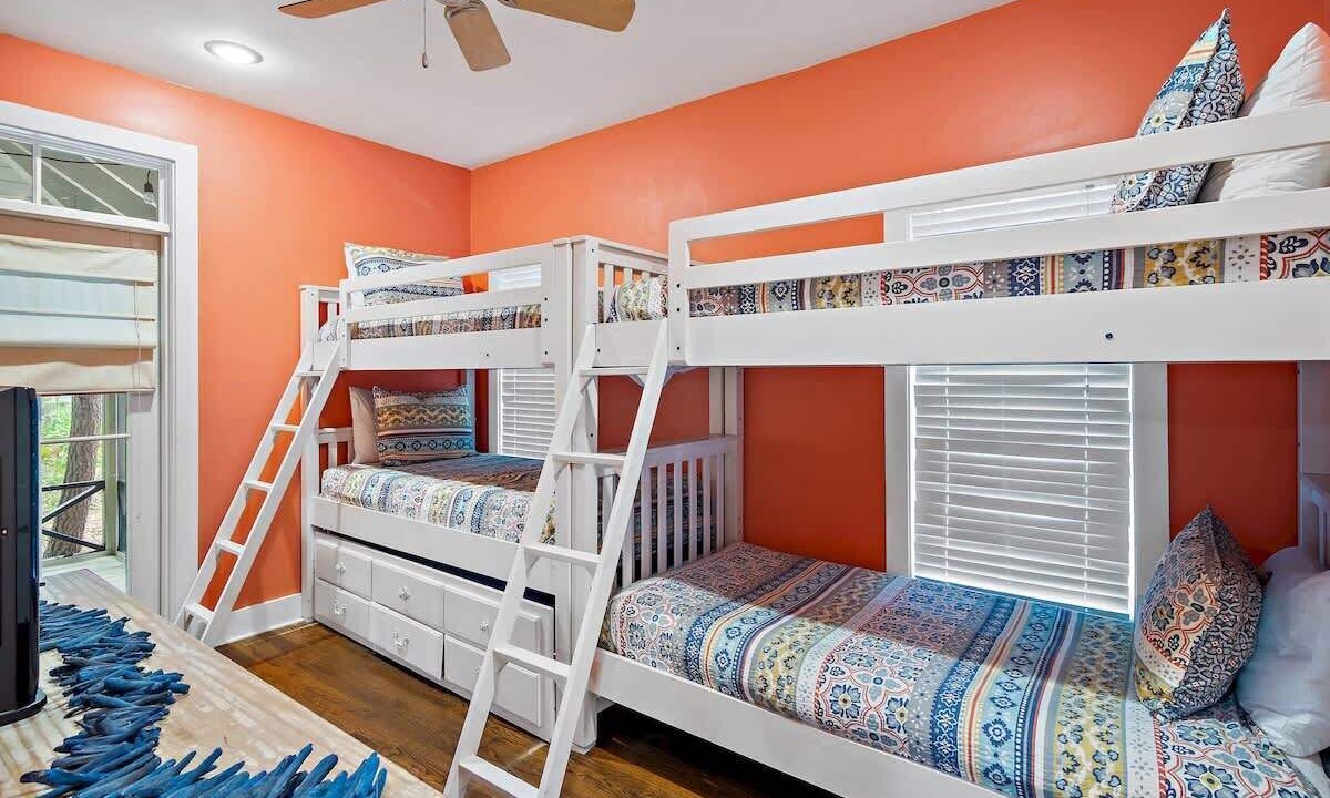 Photo of Bedroom in Seacrest