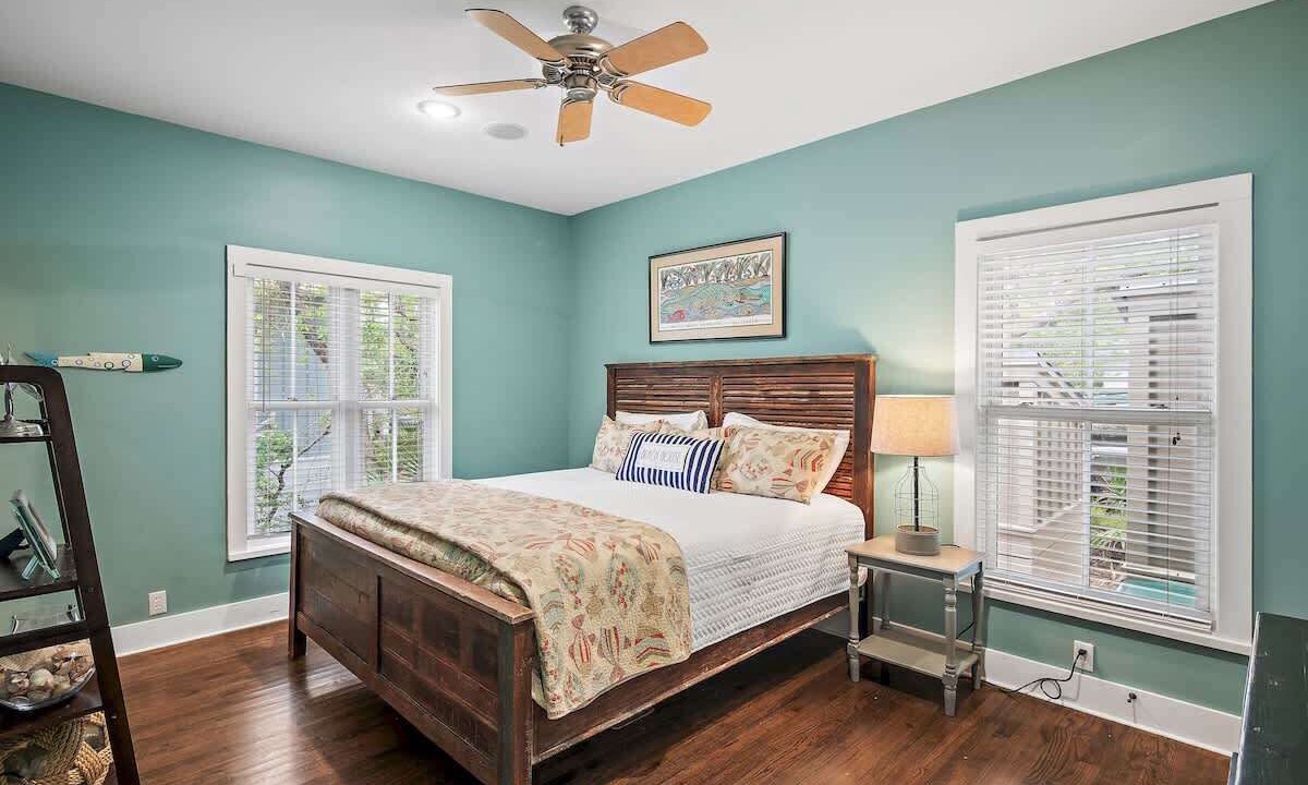 Photo of Bedroom in Seacrest