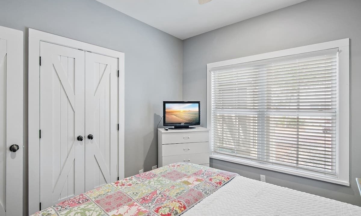 Photo of Bedroom in Seacrest