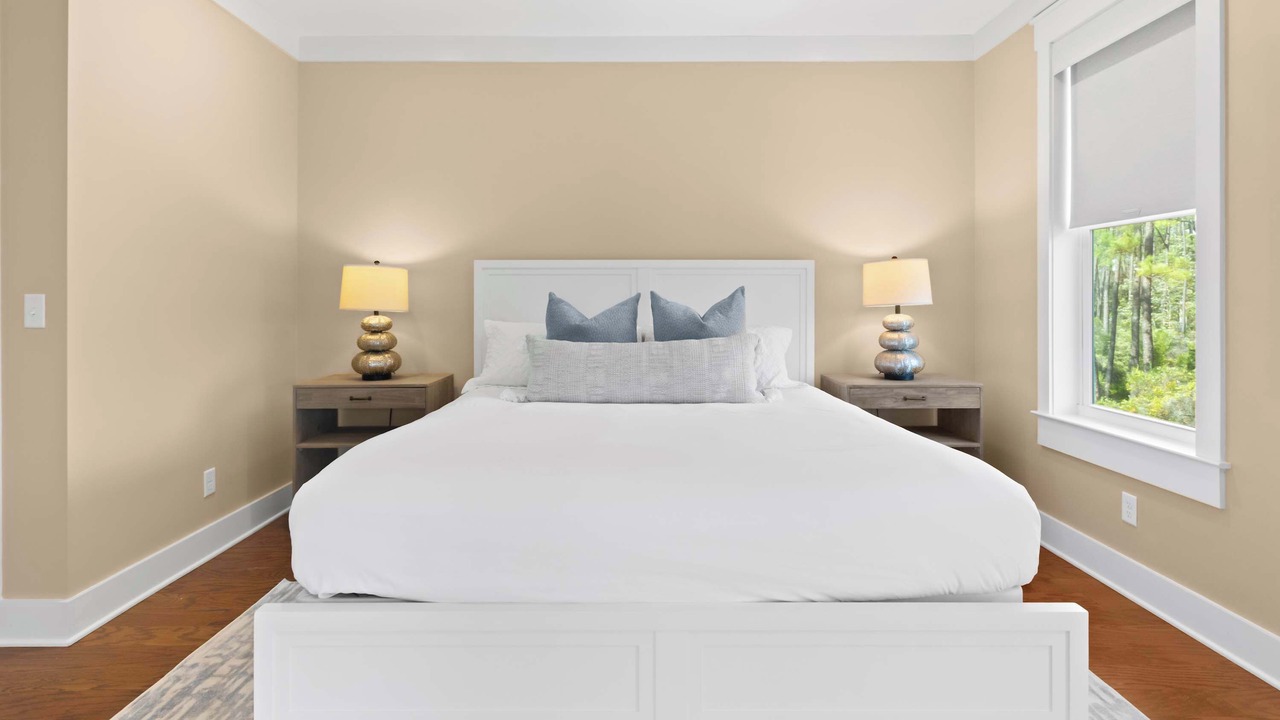 Photo of Bedroom in Seacrest Beach