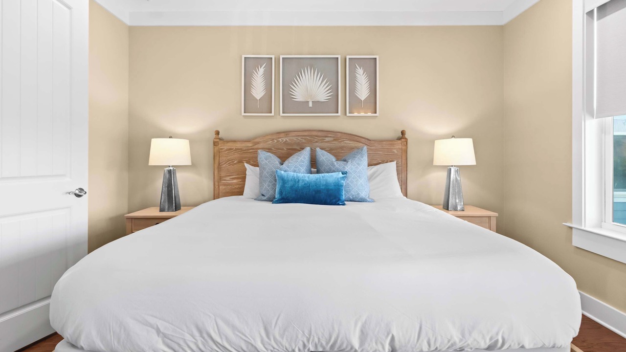 Photo of Bedroom in Seacrest Beach