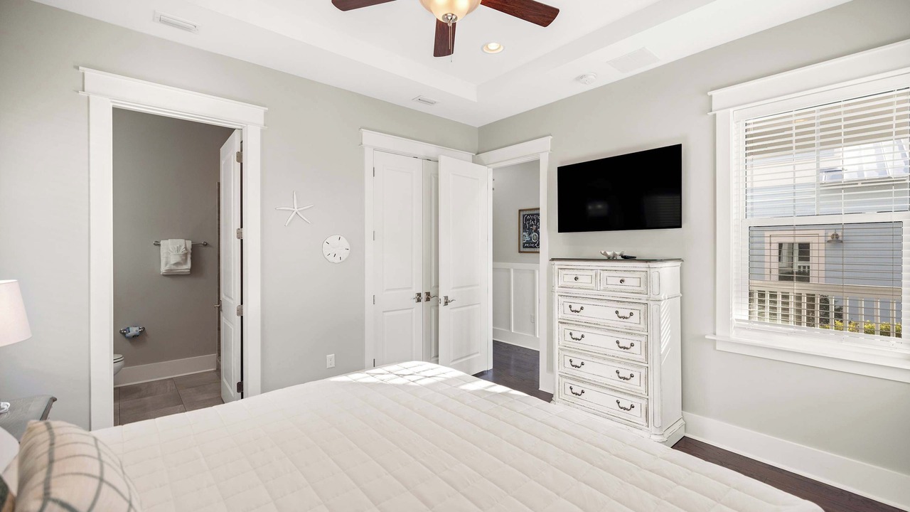 Photo of Bedroom in Santa Rosa Beach