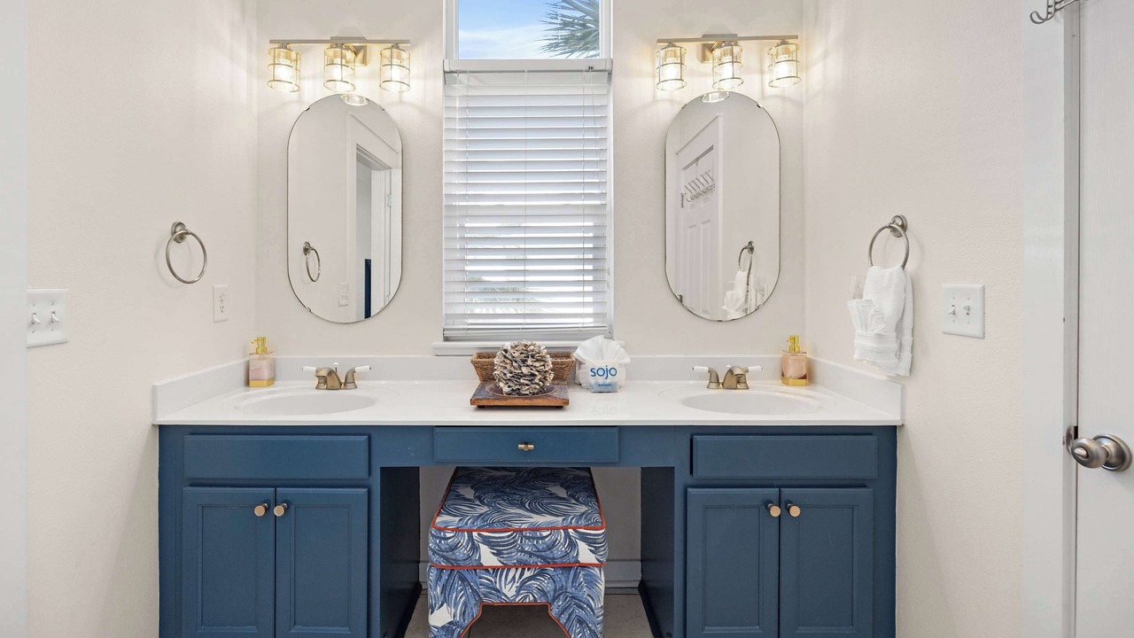Photo of Bathroom in Seacrest Beach
