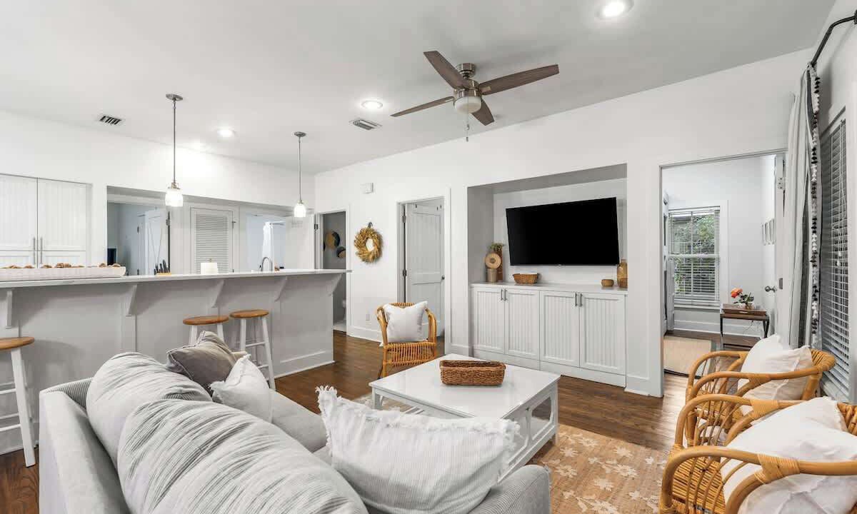 Photo of Livingroom in Seacrest