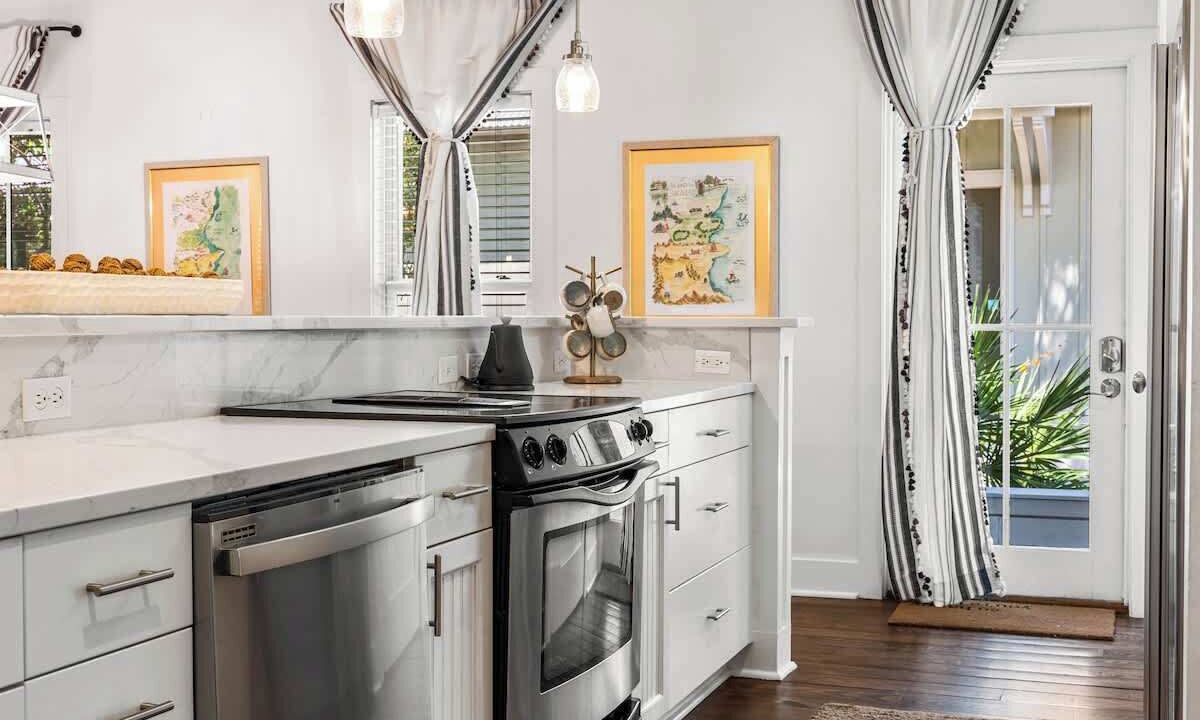 Photo of Kitchen in Seacrest