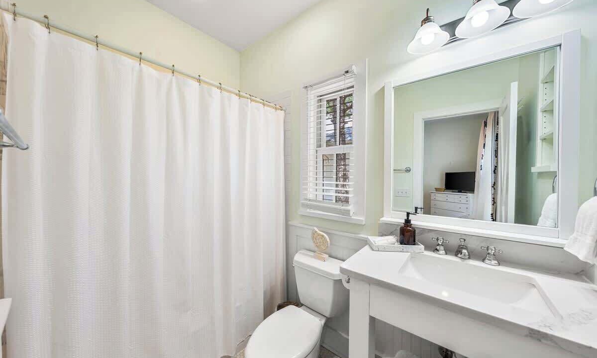 Photo of Bathroom in Seacrest